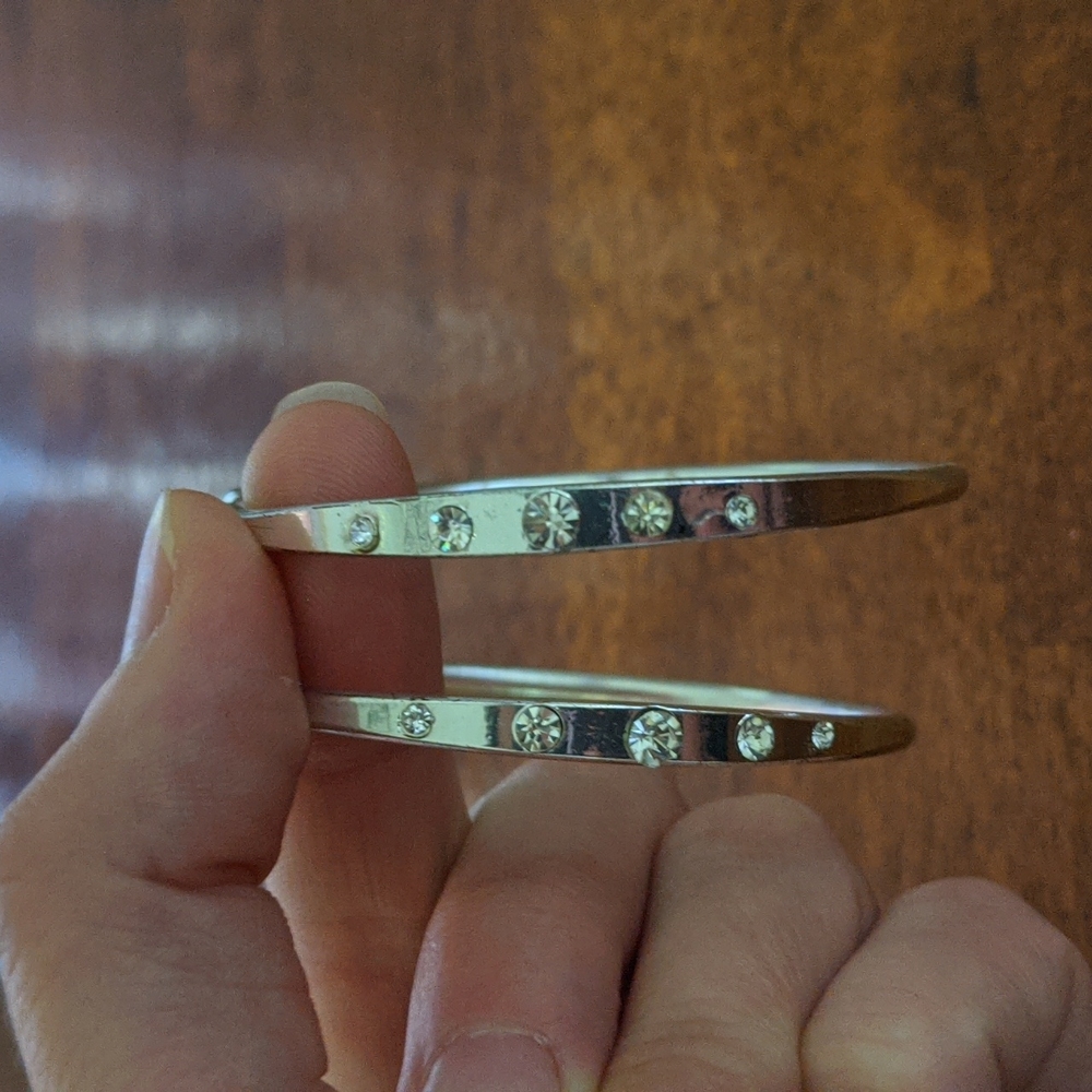 Hoop Earrings (cubic zirconia)